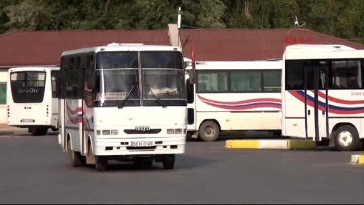 Sivas Şehit Cenazesine Ücretsiz Yolcu Taşıyan Halk Otobüsü Şoförlerine Ceza