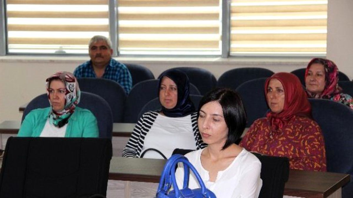 Yalovalı Kadın Çiftçilere Eğitim Semineri