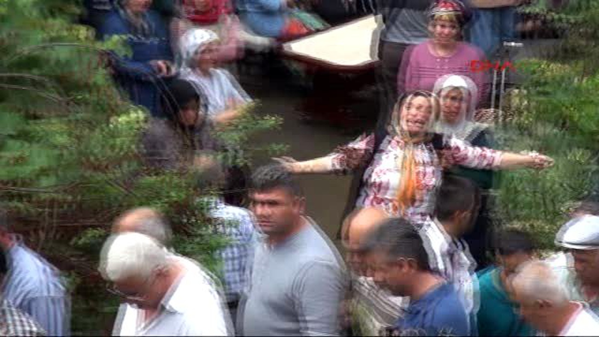 Zonguldak Tünel İnşaatında Ölen İşçi Toprağa Verildi