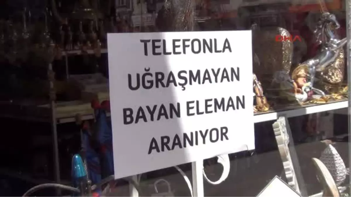 Ağrı Telefonla Uğraşmayan\' Kadın Elaman Arıyor