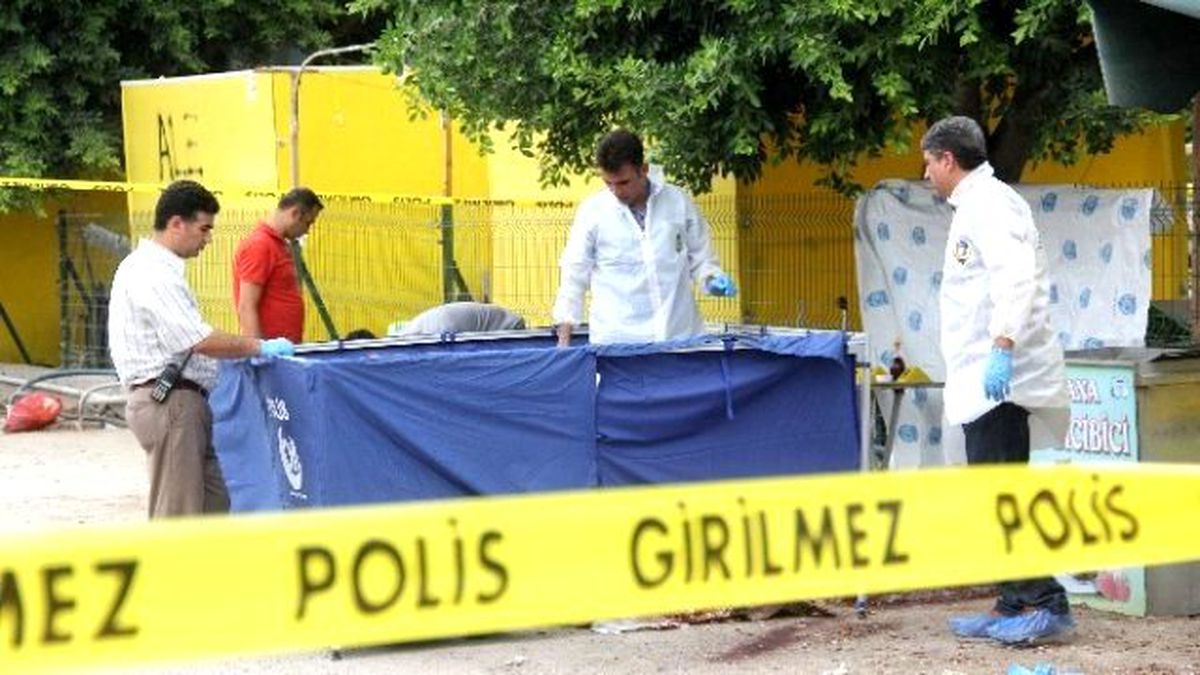 Barış Parkı\'nda Kadın Cinayeti