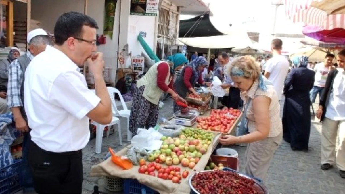 Burhaniye\'de Organik Ürünler İlgi Gördü