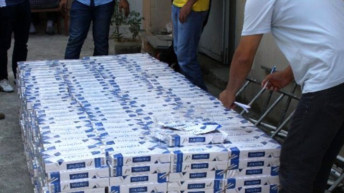 Bursa\'da 11 Bin Paket Sigara Ele Geçirildi