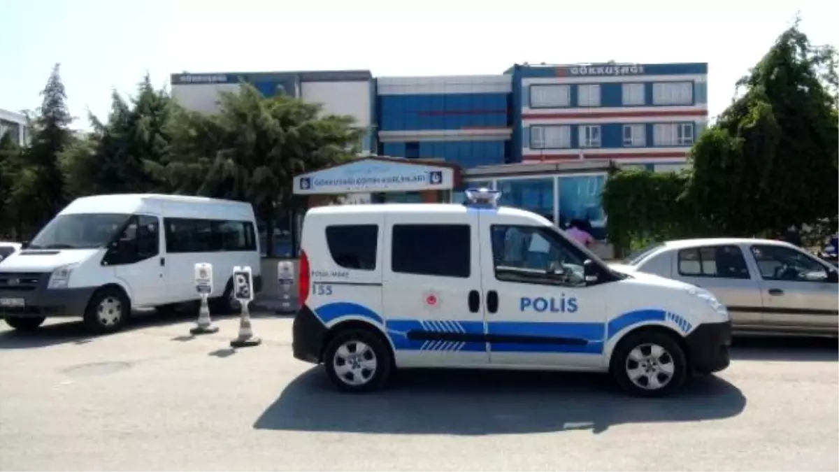 Çanakkale\'de Cemaatin Eğitim Kurumlarına Polis Operasyonu