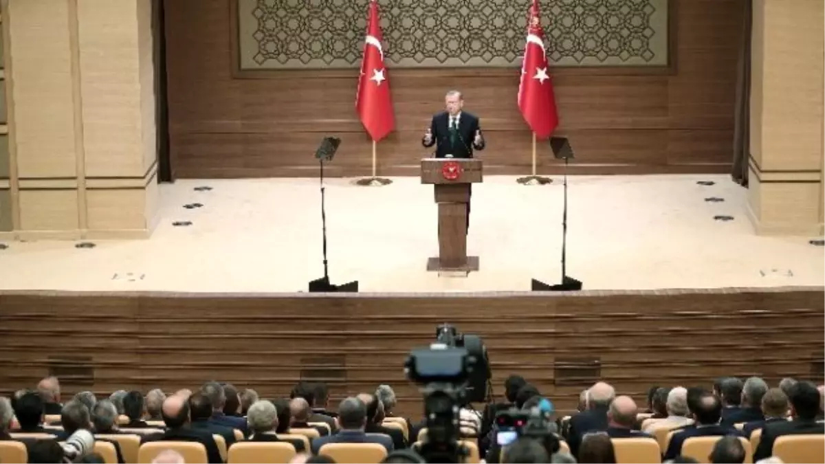 Cumhurbaşkanı Erdoğan, Muhtarlarla Buluştu