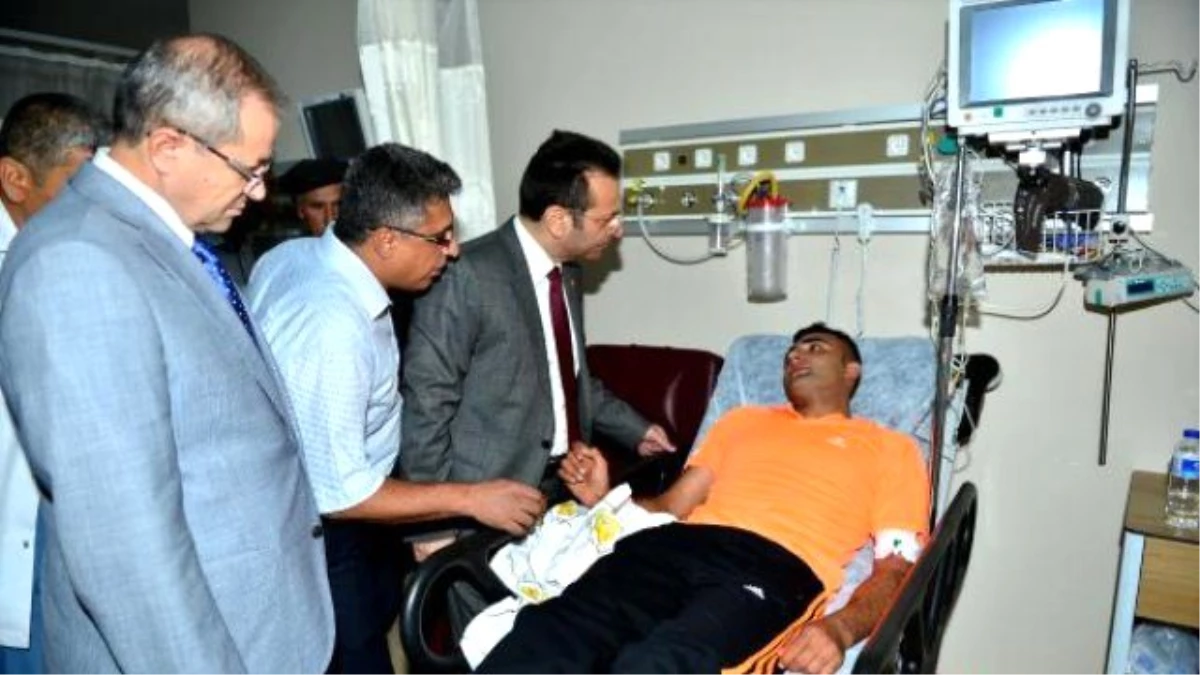 Diyarbakır\'da Karakoluna Roketatarlı Saldırı: 4 Yaralı (4)
