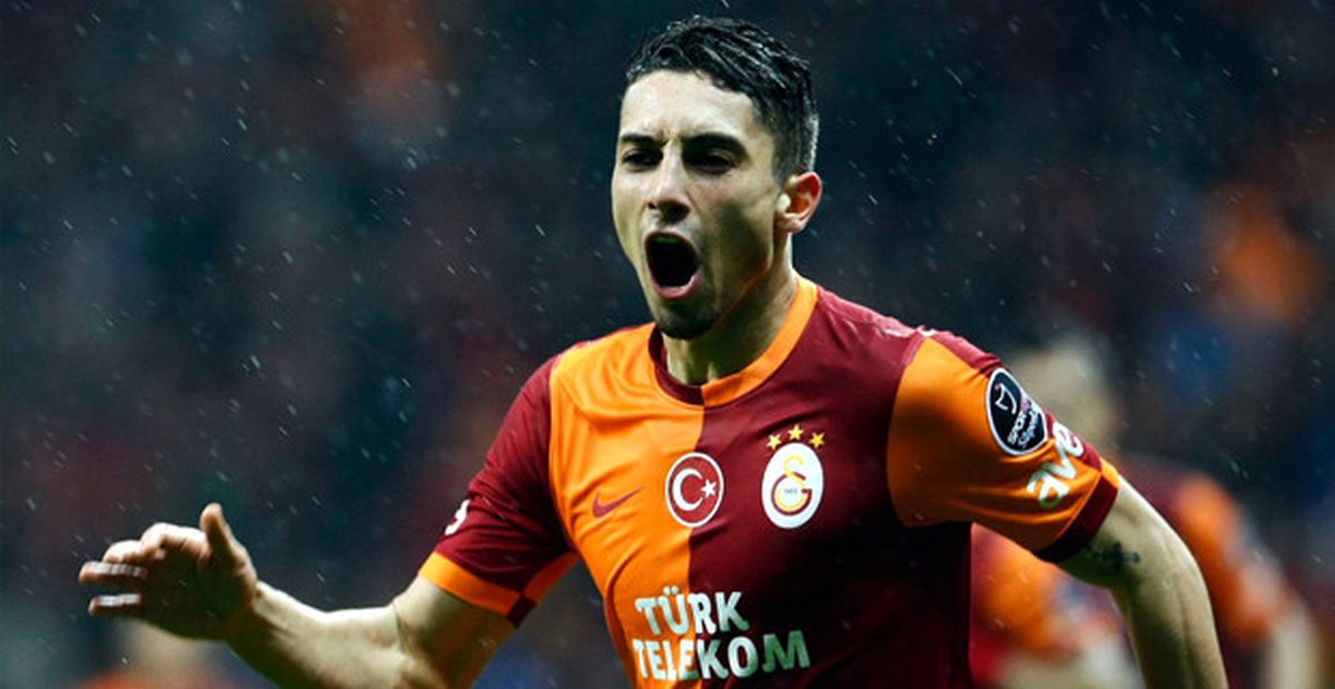 Galatasaray, PSG'nin Alex Telles Teklifini Reddetti