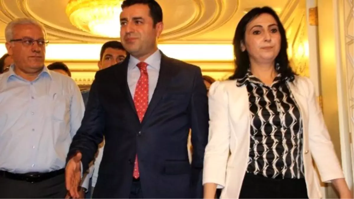 Hdp ve Dtk Diyarbakır\'da Stk\'larla Bir Araya Geldi