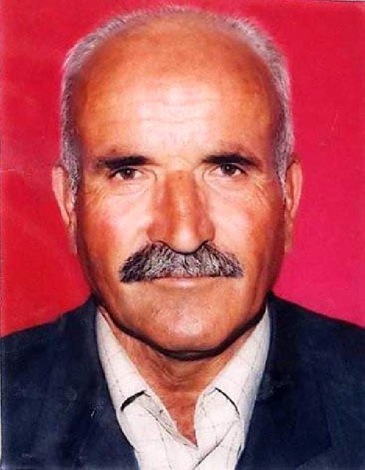 İlacını Alıp Evine Giderken Kalp Krizinden Öldü