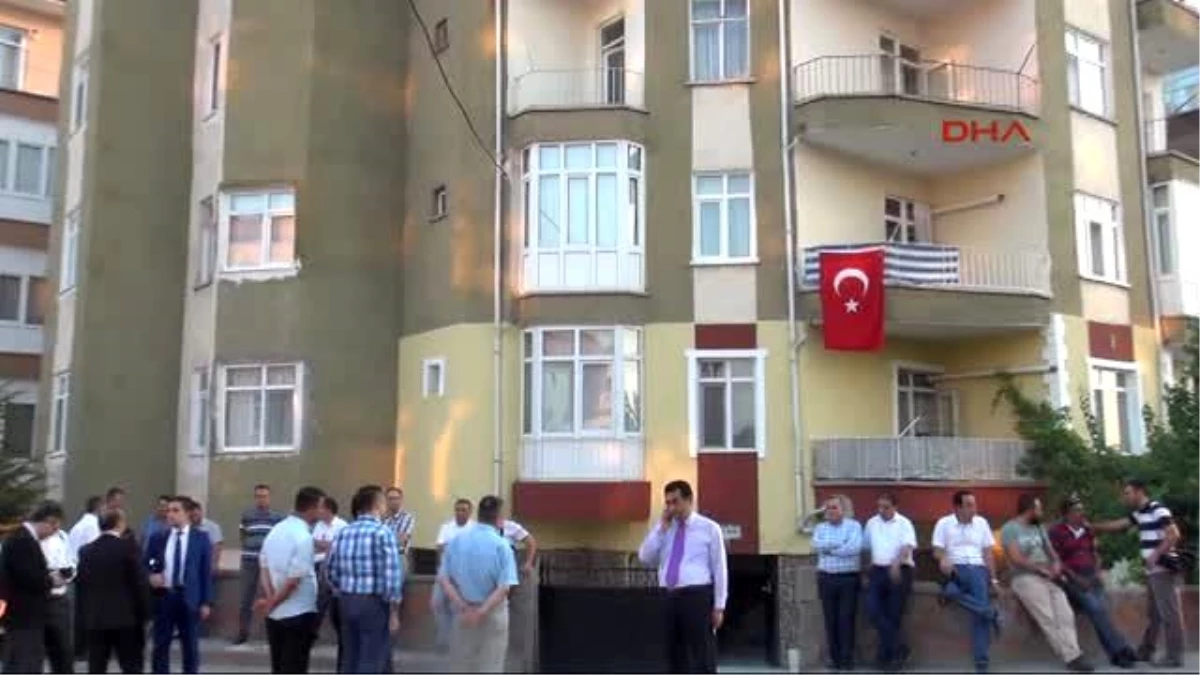 Bakan Işık, Kırıkkale\'de Şehit Evini Ziyaret Etti