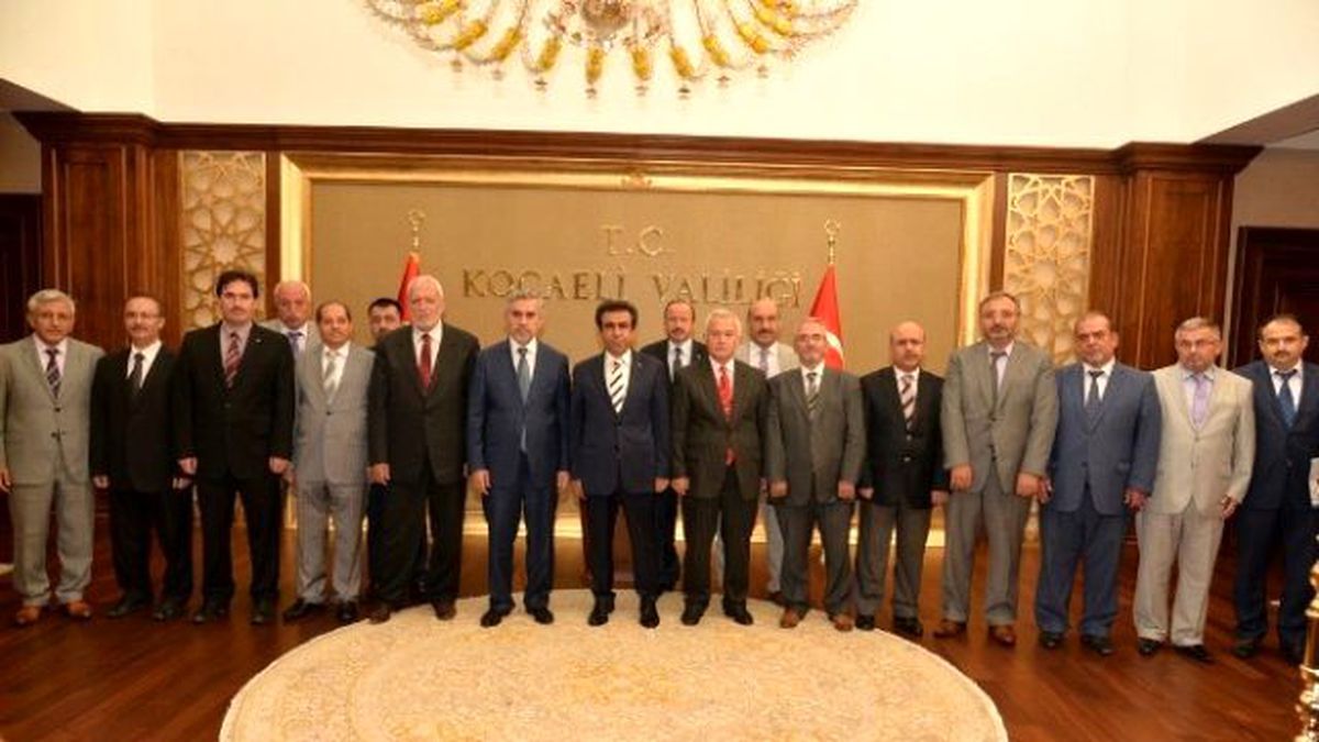 Kocaeli Valisi Hasan Basri Güzeloğlu İl ve İlçe Müftülerini Kabul Etti