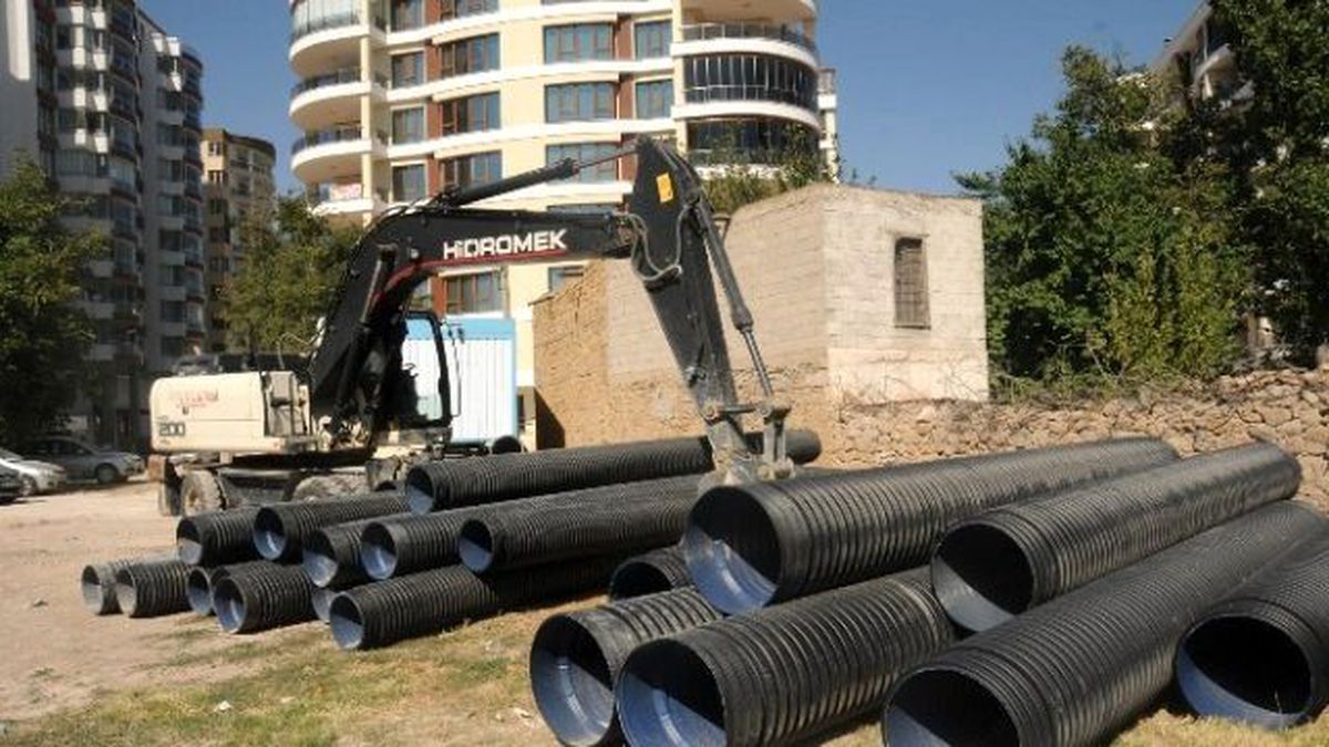 Niğde\'de Alt Yapı Çalışmaları Tam Gaz Devam Ediyor