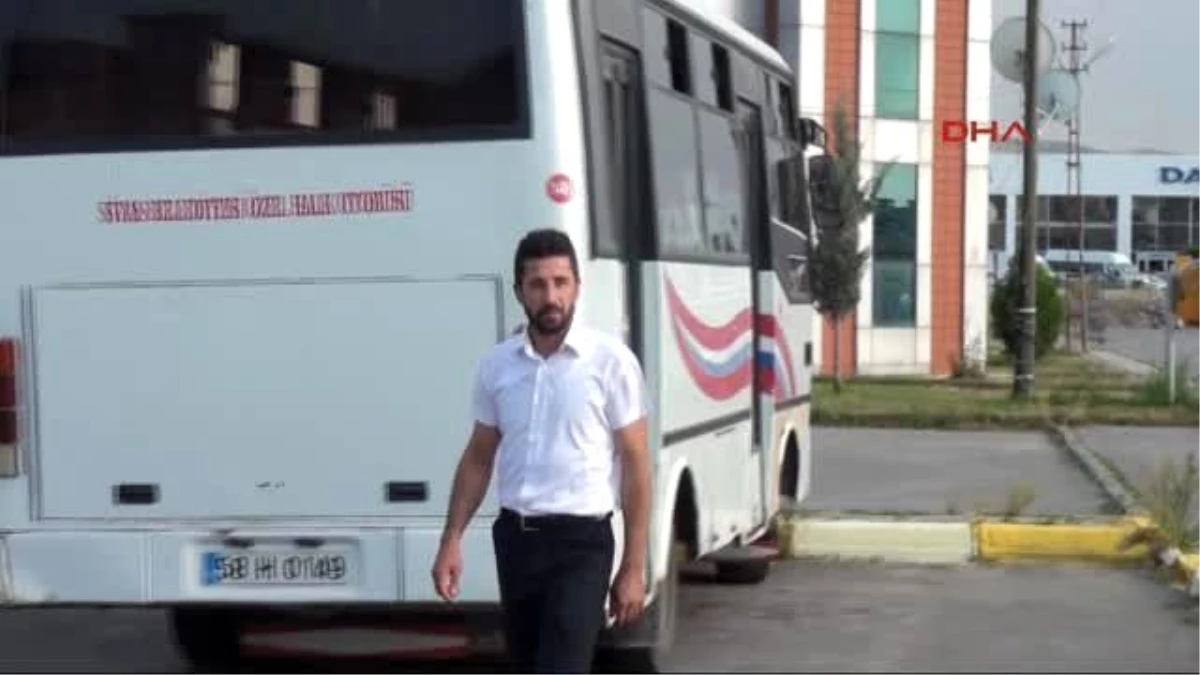 Sivas Şehit Cenazesine Ücretsiz Yolcu Taşıyan Halk Otobüsü Şoföründen Suç Duyurusu