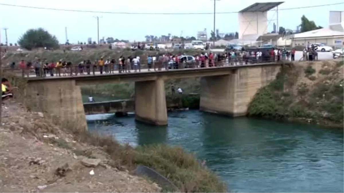 Adana\'da Sulama Kanalına Düşen Çocuk Kayboldu