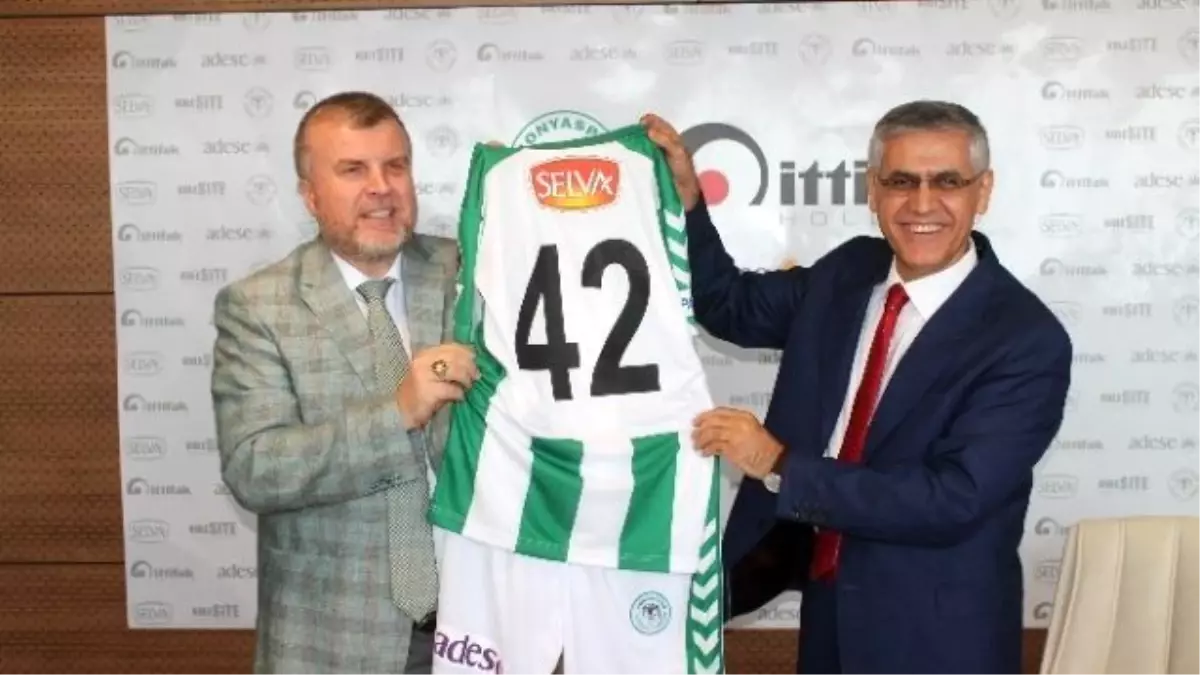 Torku Konyaspor, İttifak Holding ile Yeniden Sponsorluk Anlaşmasına Vardı