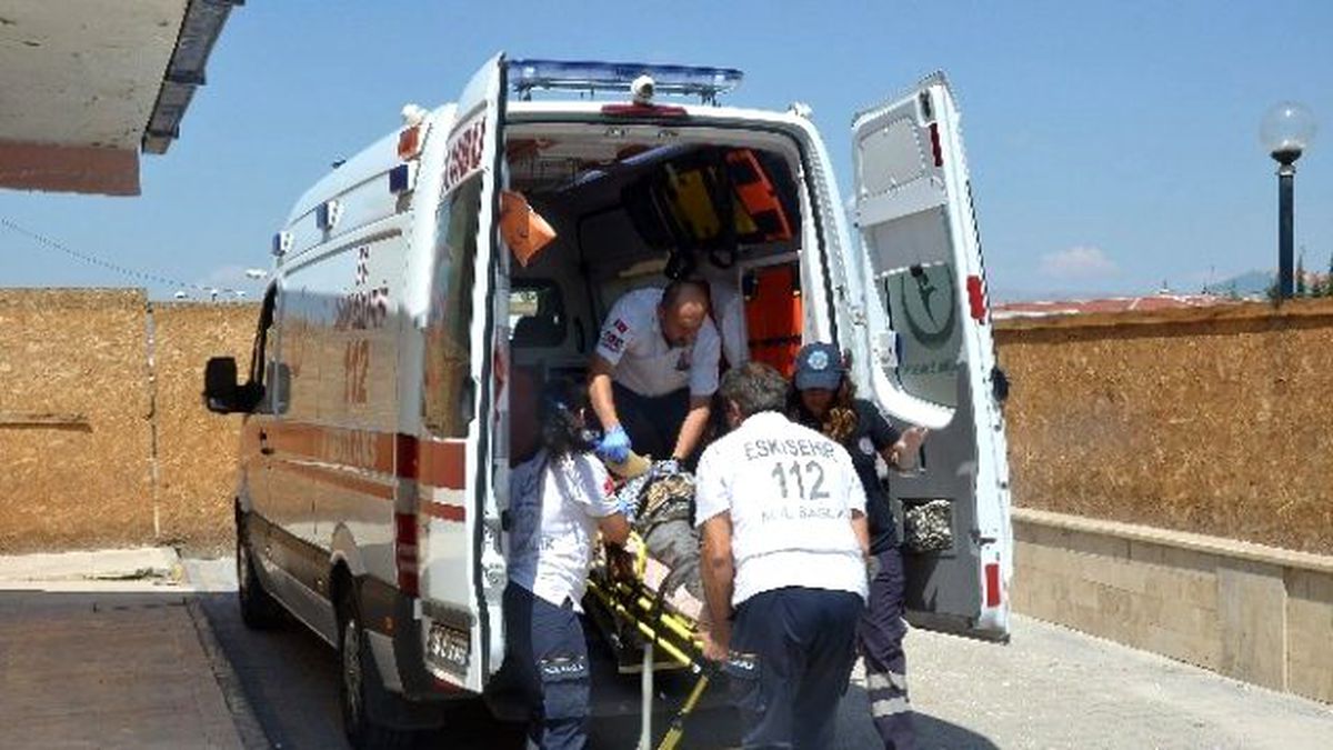 3 Yaşındaki Çocuğunun Gözü Önünde Katliam Yaptı