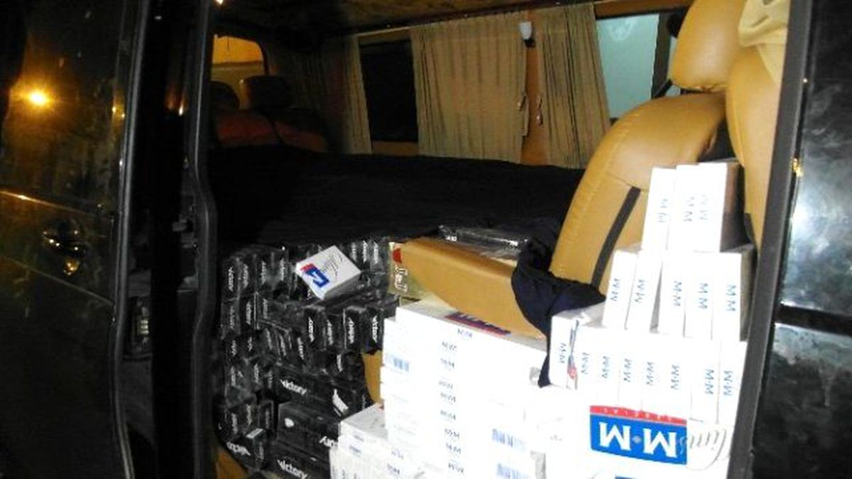 Elazığ\'da 17 Bin Paket Kaçak Sigara Yakalandı