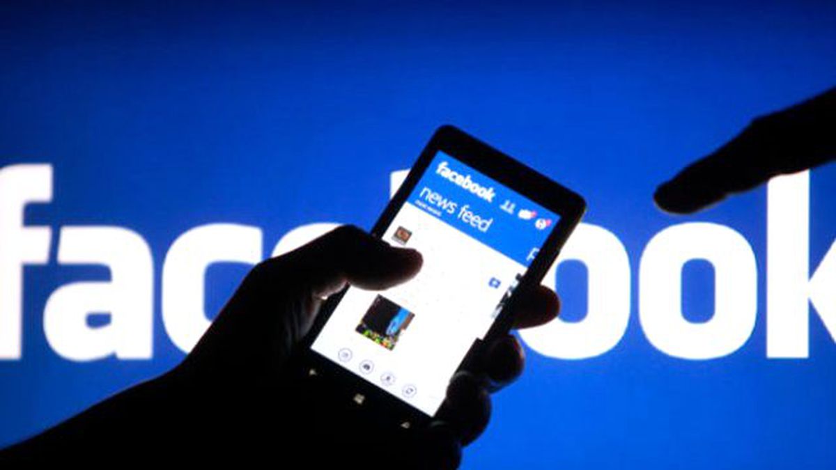 Facebook Yeni Uygulamasıyla Son Dakika Haberler Verecek