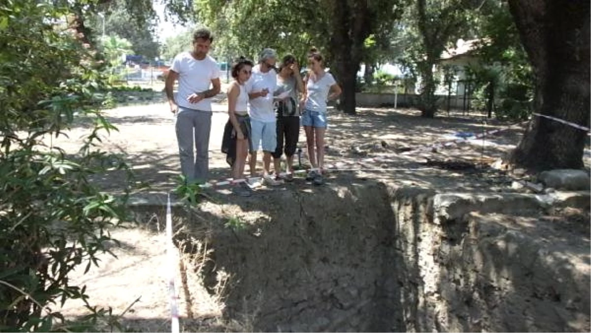Fourth Season Excavations Begin İn Adramytteion Site
