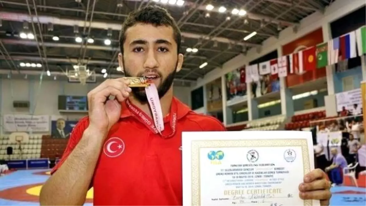 Kayseri Şeker Sporlu Milli Güreşçi Dünya İkincisi Oldu