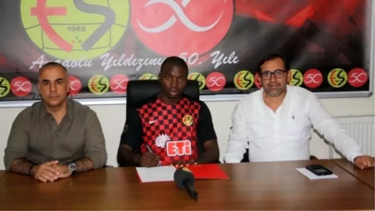 Kongolu Cedric Mongongu Eskişehirspor\'da