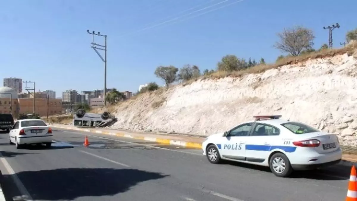 Mardin\'de Trafik Kazası: 2 Yaralı