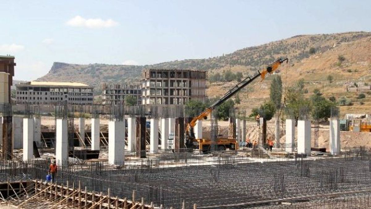 Nevşehir Külliyesi Yükseliyor