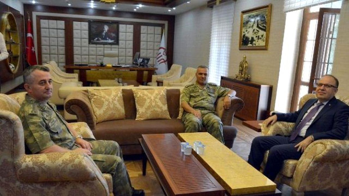 Tugay Komutanı Halil Soysal'dan Veda Ziyareti