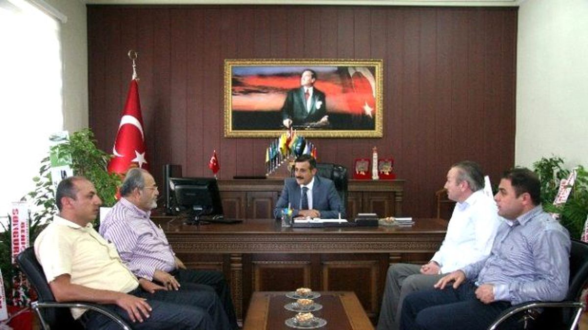 Uslu\'dan Gözen\'e Hayırlı Olsun Ziyareti
