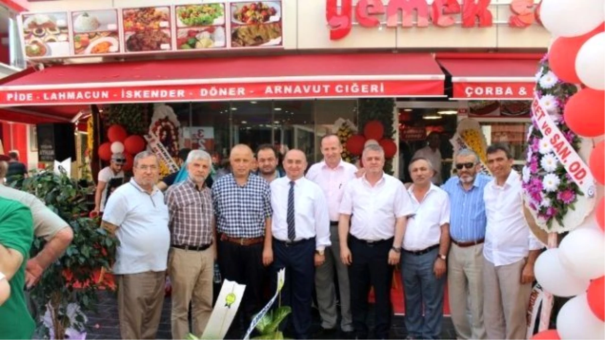 Düzce\'de Yemek Sarayı Hizmete Açıldı