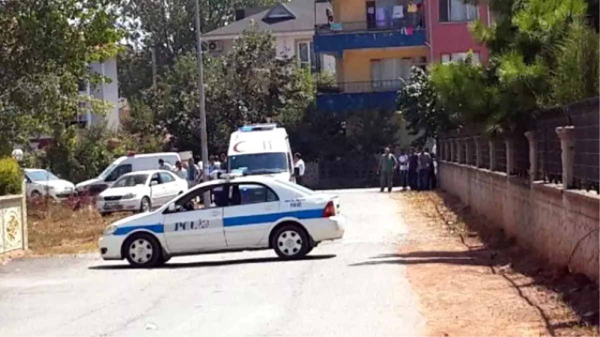 Adliyede Polisin Elinden Kaçan Şüpheli Açılan Ateşle Öldü