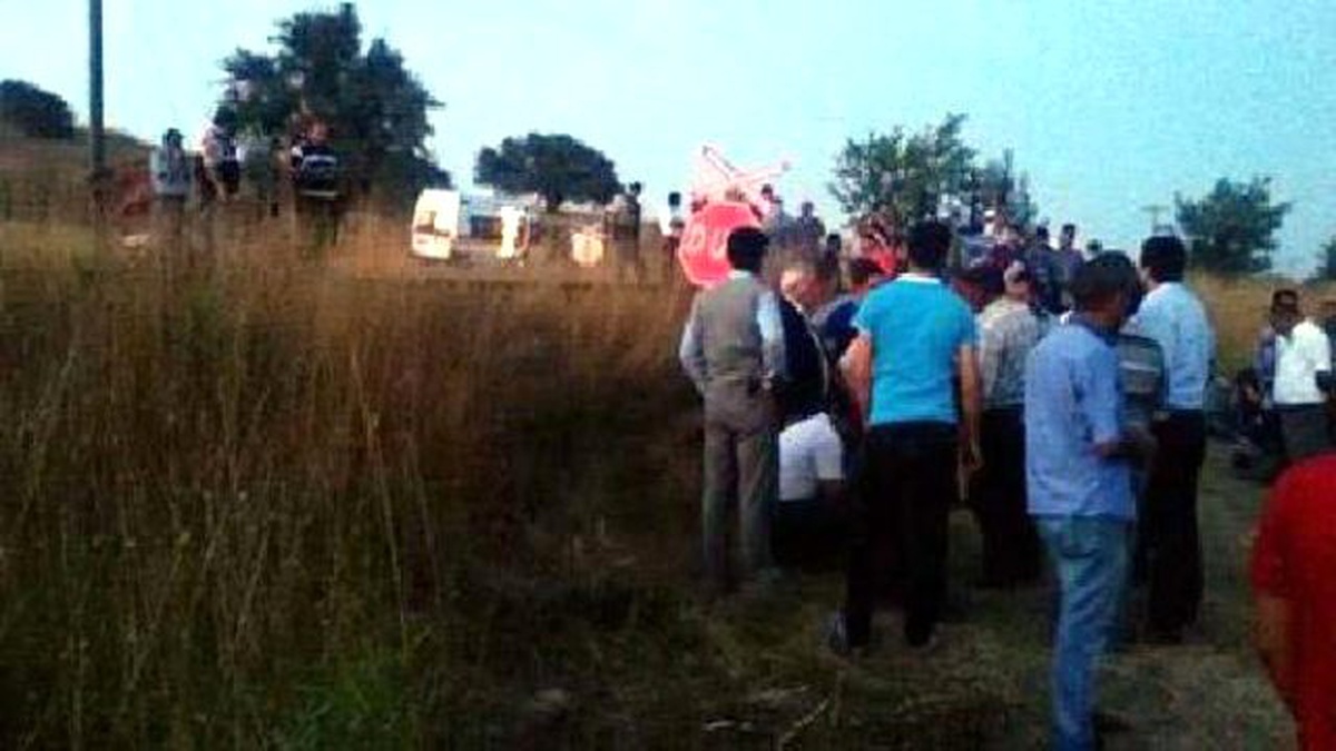 Artova\'da Yük Treni Traktöre Çarptı: 1 Ölü