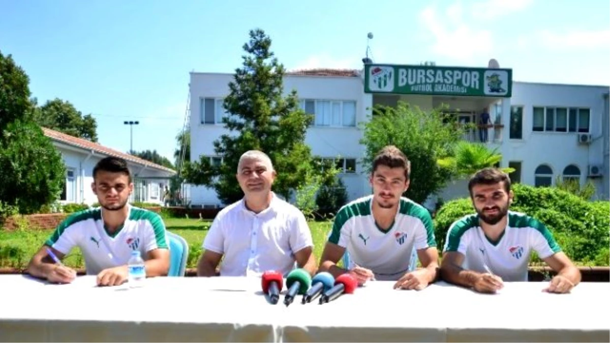 Bursaspor Alt Yapı Hocalarını Tanıttı