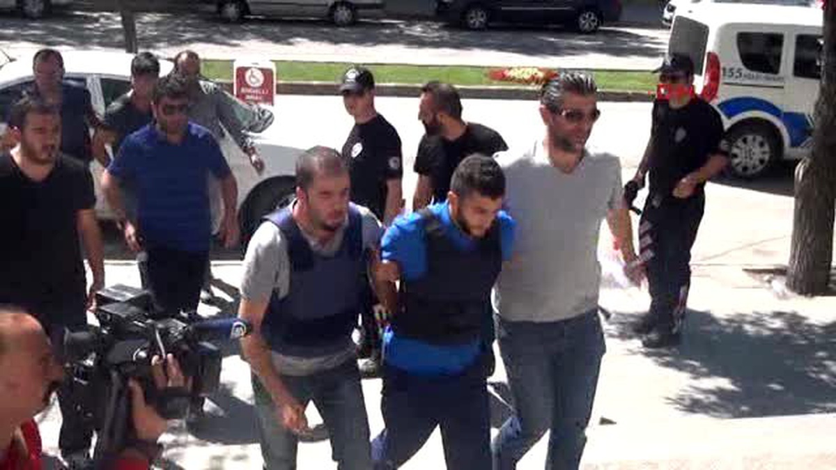 Erzurum Sevdiği Kız ile Babasını Öldüren Genç Nişanlımı Elinden Tutarak Götürmek İstedim
