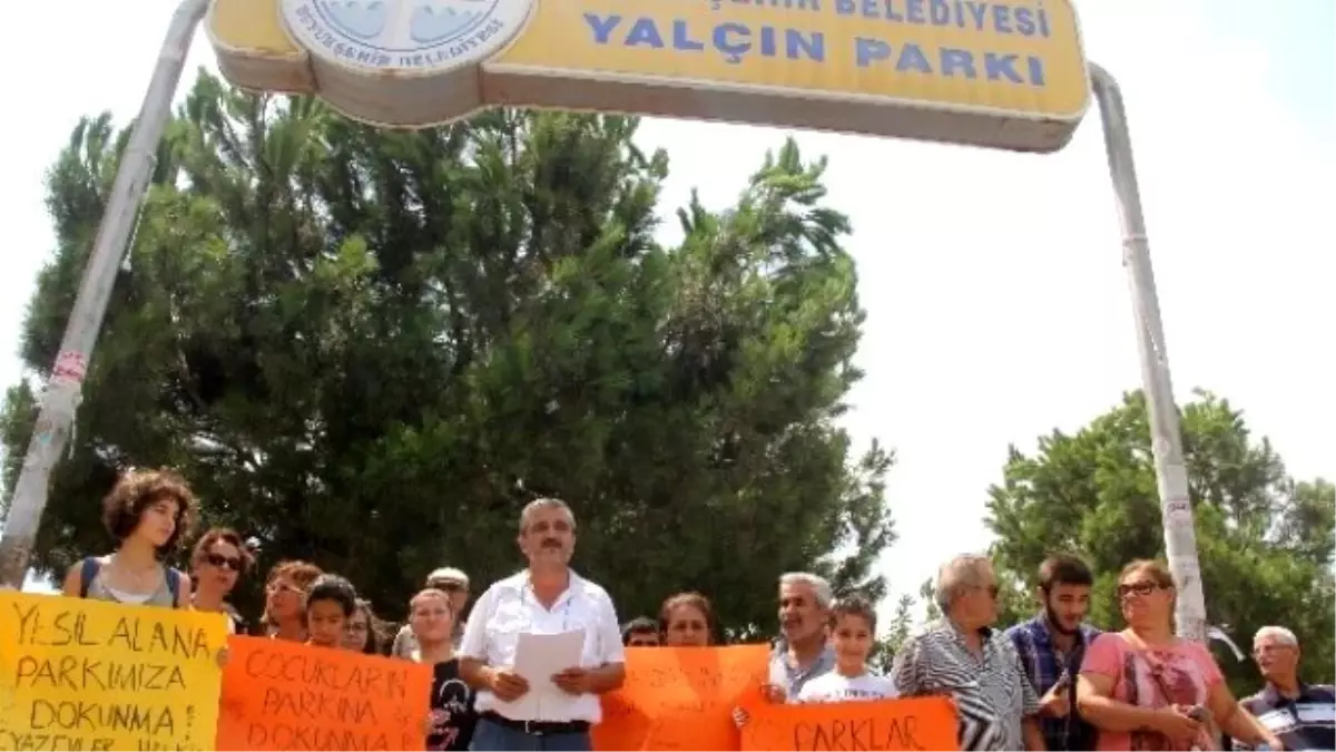 Parkta İnşaata Mahalle Sakinlerinden Tepki