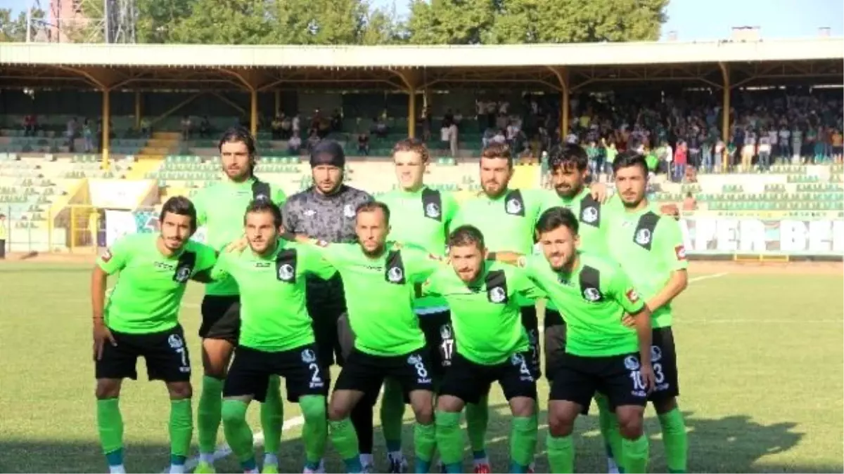 Sakaryaspor Hazırlık Maçında Zonguldak Kömürspor\'a 2-0 Mağlup Oldu