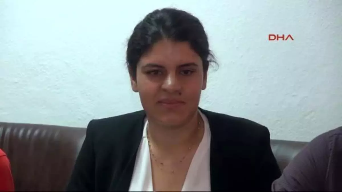 Şanlıurfa Hdp\'li Dilek Öcalan, Otomobilinin Aranmasına Tepki Gösterdi