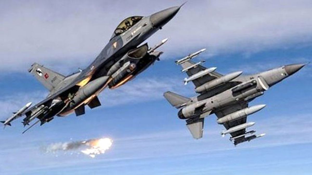 Türk Jetlerine Taciz