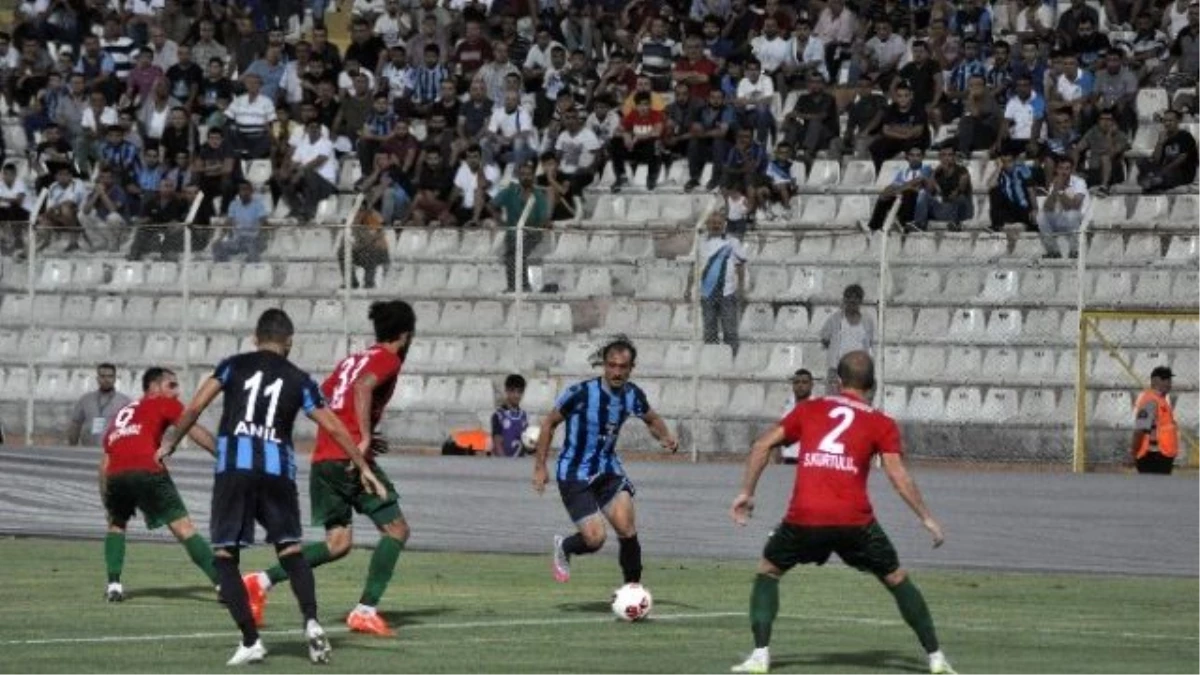 Adana Demirspor: 2 - Karşıyaka: 0 (İlk Yarı Sonucu)