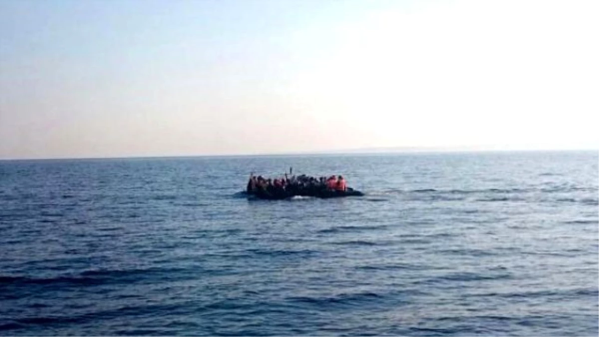 Ayvacık\'ta Sahil Güvenlik 245 Kaçak Yakaladı