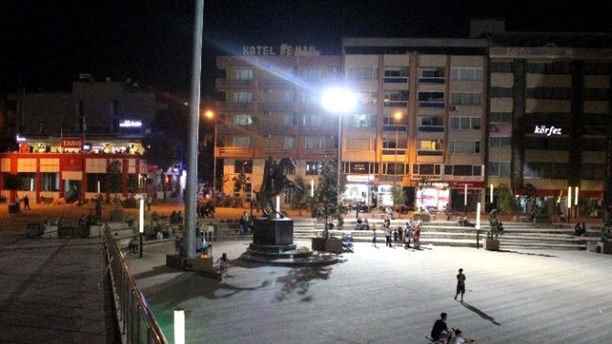 Başkan Karaçoban\'dan Gençlere Ücretsiz Wi-fi Müjdesi