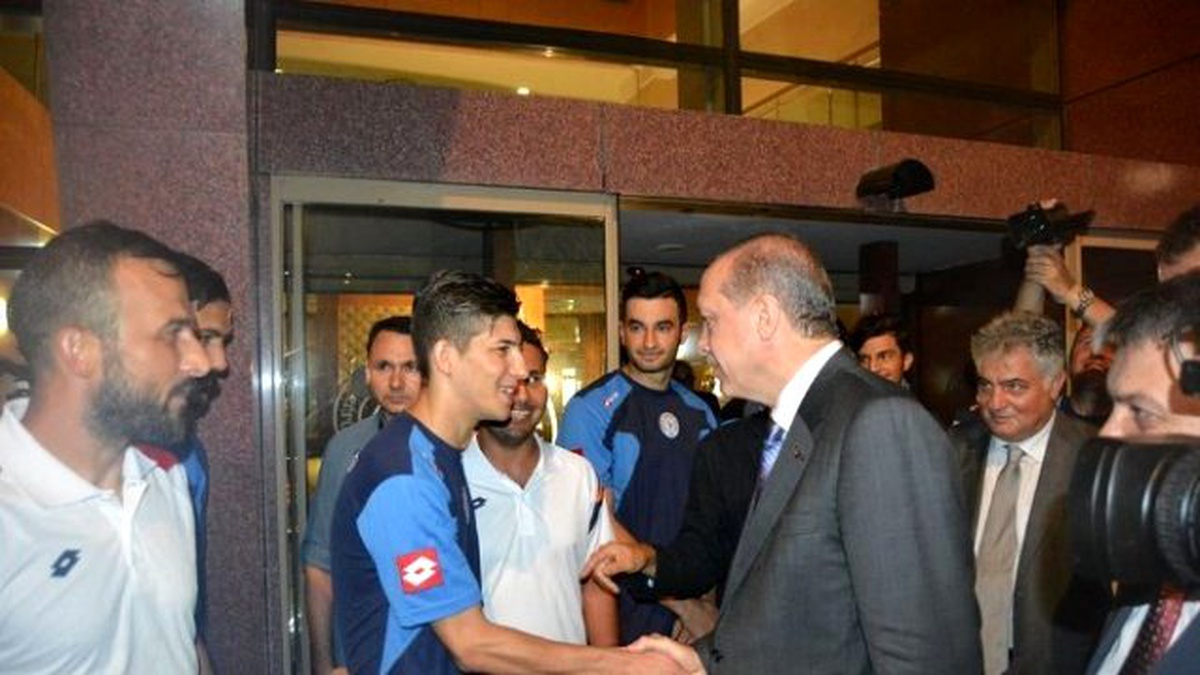 Erdoğan\'dan Rizespor\'a Ziyaret