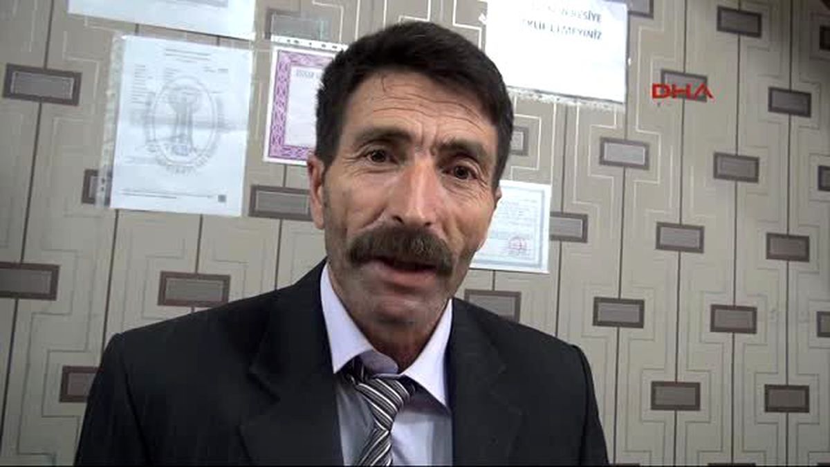 1 TL\'ye Bin Çift Ayakkabı Bir Saatte Tükendi