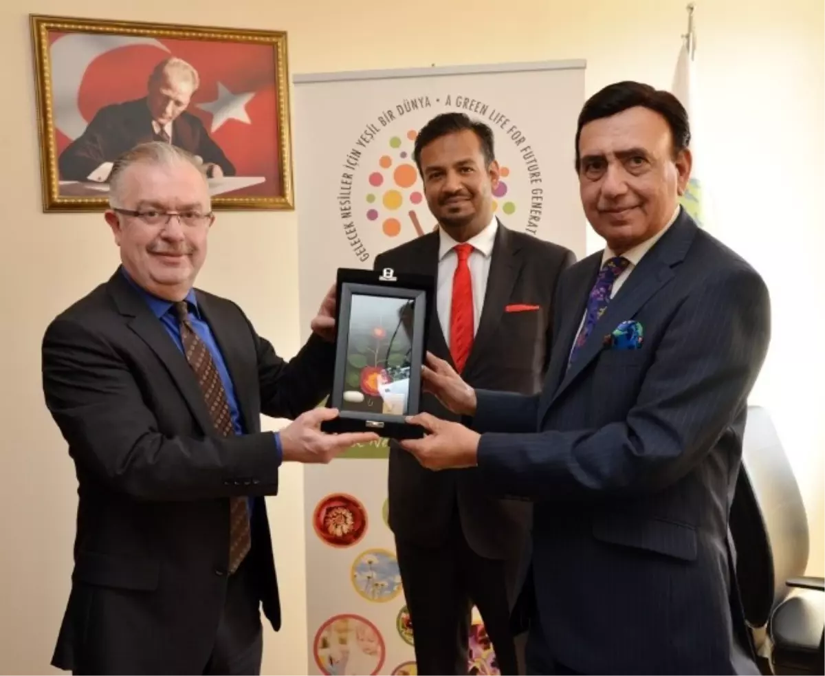 Pakistan Expo 2016 İçin Resmi Sözleşmeyi İmzaladı