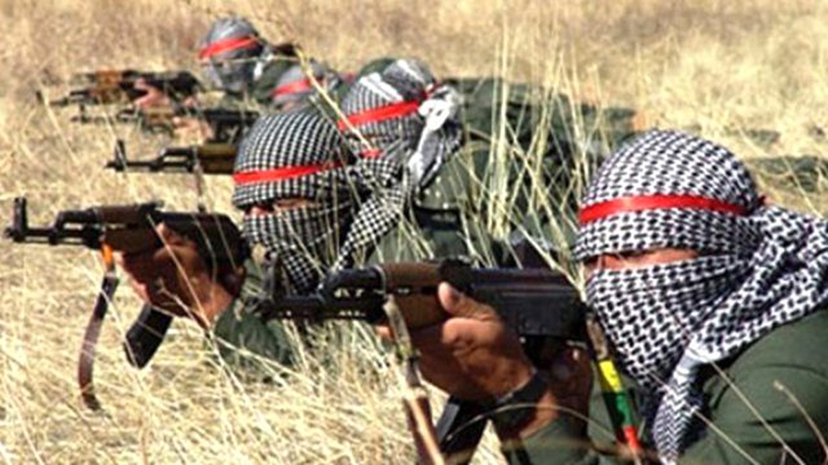 PKK\'lılar Mardin\'de Karakola Saldırdı