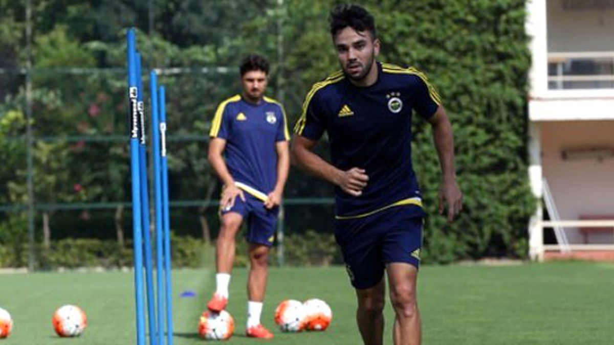 Volkan Şen, Fenerbahçe'de İlk Antrenmanına Çıktı