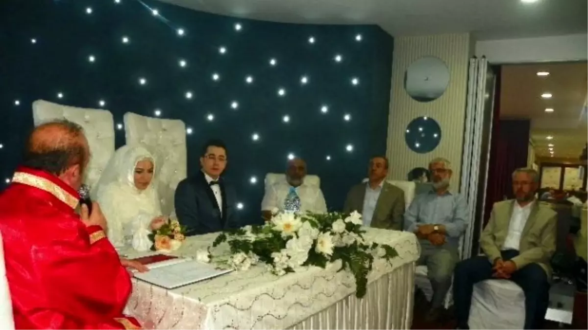 Ahmet Doğan\'dan Mutlu Evlilik Formülü