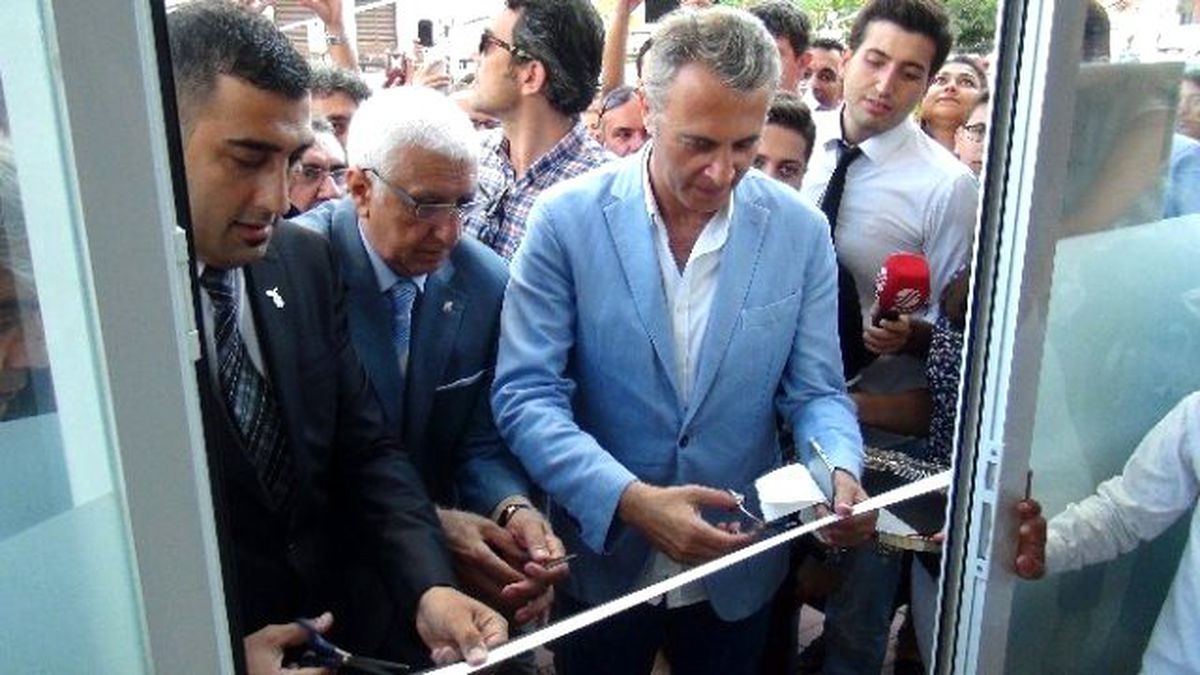 Beşiktaş Başkanı Orman Mersin\'de Dernek Açılışı Yaptı