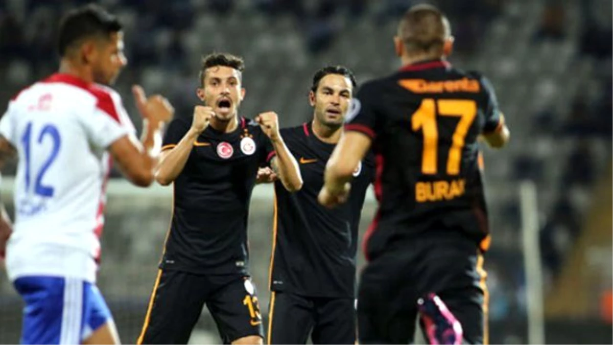 Galatasaray, Burak Yılmaz\'ı Satmama Kararı Aldı