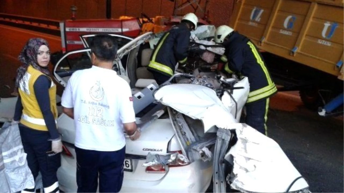 Malatya\'da Trafik Kazası: 2 Ölü 3 Yaralı